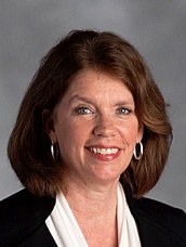 Dr. Laura Koehl ’75 (ex officio), member of the Board of Directors at the Notre Dame Academy catholic all-girls school in Covington, Northern Kentucky.
