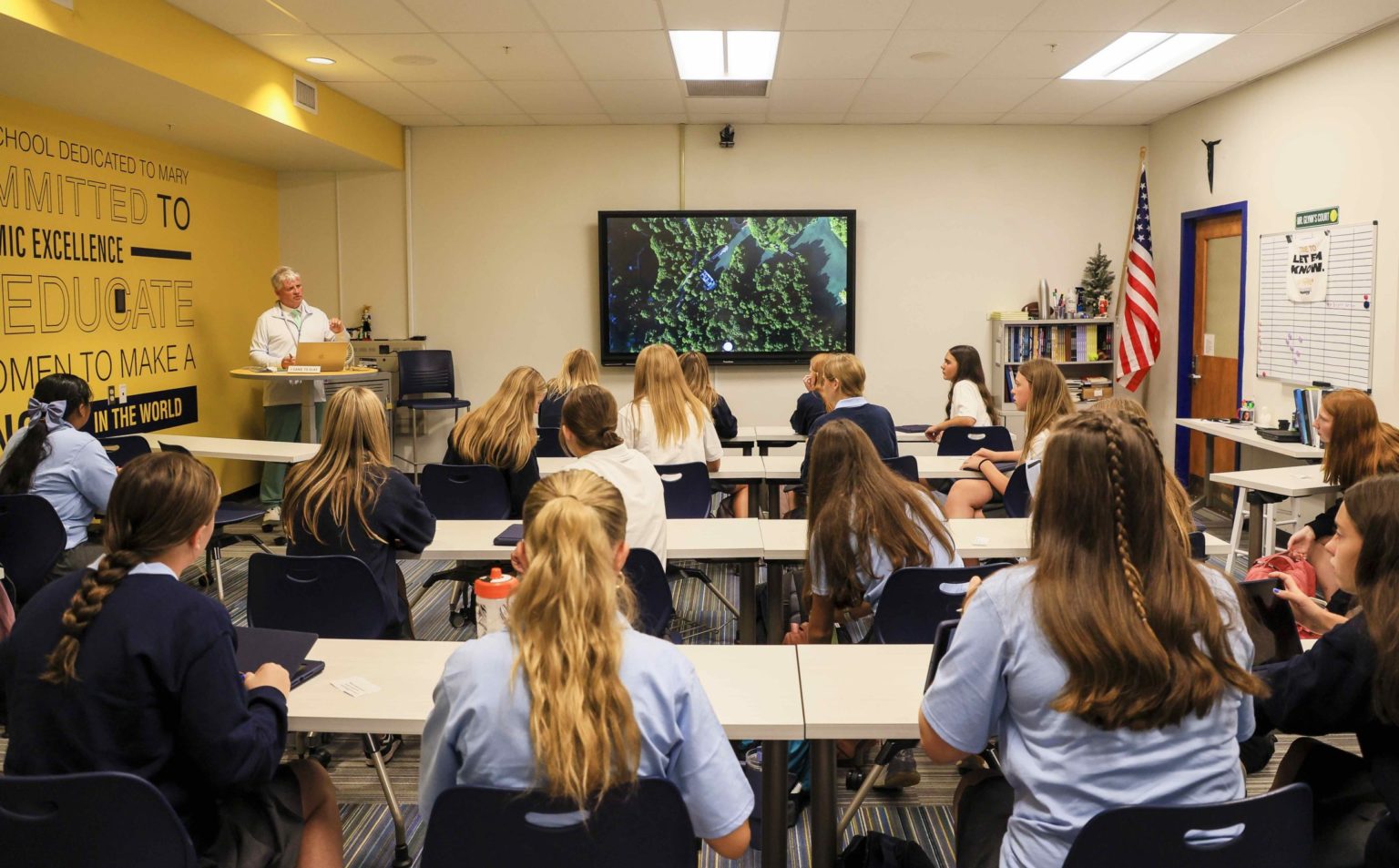 School Directory - Notre Dame Academy Catholic All-Girls School