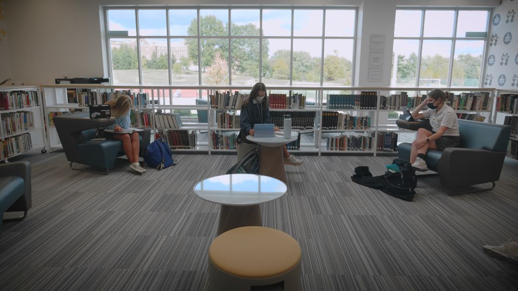 Students sitting and studying in the library at the Notre Dame Academy catholic all-girls school in Covington, Northern Kentucky.