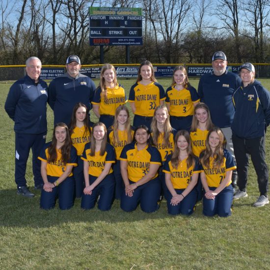 V-softball-23-1 V-softball-23-1